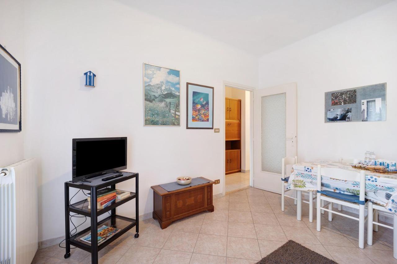 Casa Serena 12 Bordighera Exteriör bild